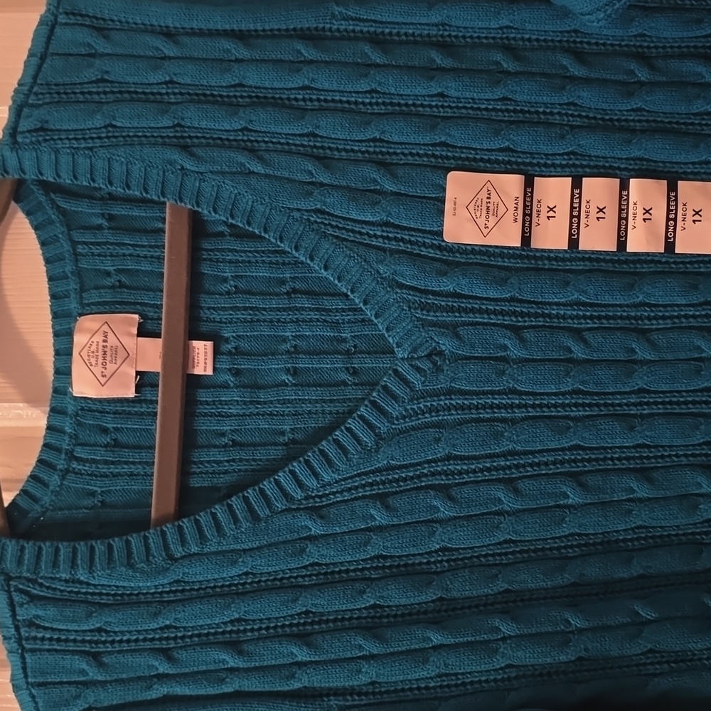ST. JOHN'S BAY BRAND WOMENS PLUS SIZE TEAL CABLE SWEATER SIZE 1X